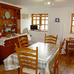 The Old Cart House Holiday home Salton